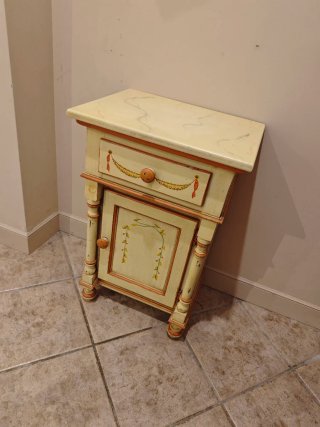 Muebles bonitos cabecero mesilla comoda y Espejo