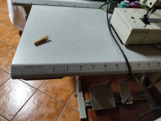 Máquina Overlock Juki MO-2400 Precio a negociar.