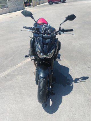 Kawasaki Z800 pocos kilómetros