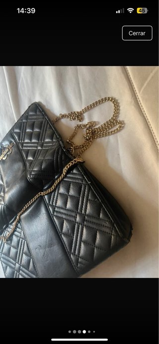 Bolso Moschino Negro Acolchado Cadena Dorada