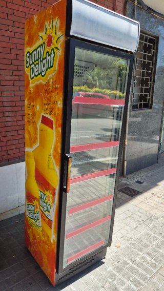 Nevera expositora Sunny Delight
