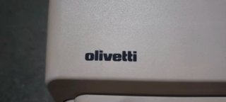 Máquina de escribir electrónica Olivetti PT505