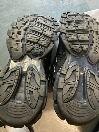Balenciaga Track nere taglia 46 con LED