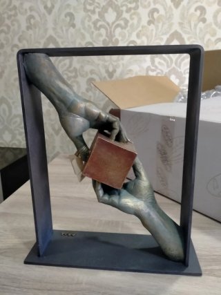 Figura decorativa A. Anglada