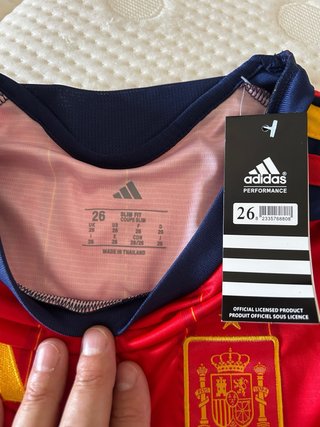 Conjunto Camiseta y Pantalón España Talla 26