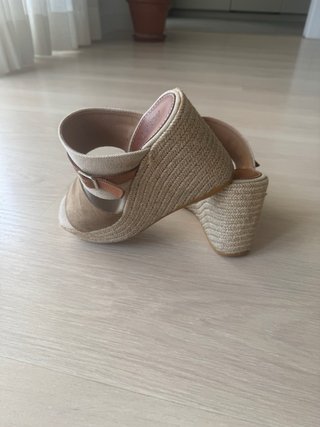 Sandalias cuña esparto y piel