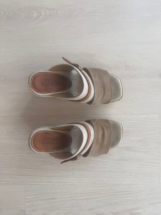 Sandalias cuña esparto y piel