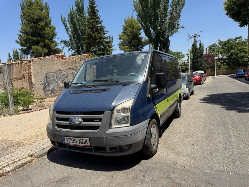 Ford Transit 2007 - foto 1
