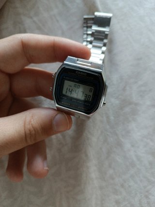 Reloj Casio Digital Vintage Plata Negro
