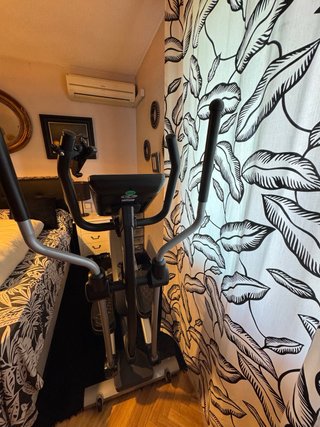 Bicicleta Elíptica BH Bluetooth Smart