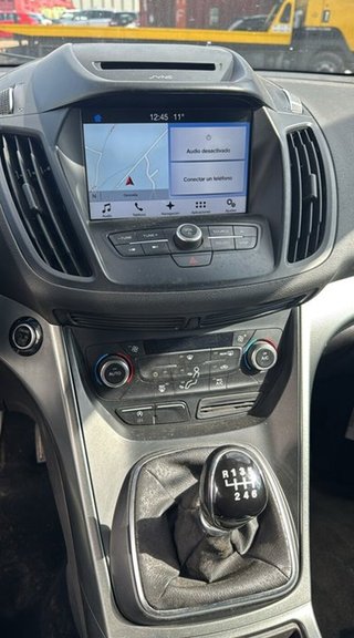 Tapa motor ford kuga (cbs) business edition 109490