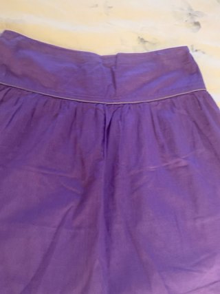 Falda Mango morada talla 34