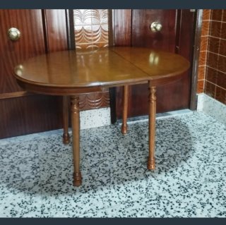 Mesa madera 90 CT extensible a-120 y cristal.