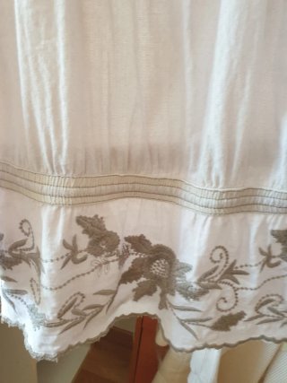 Camisola Vestido Beige y Blanco