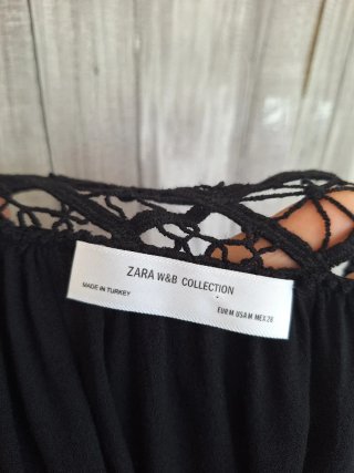 Blusa negra Zara