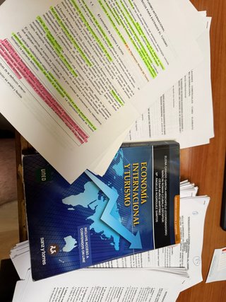 Economía Internacional Turismo Uned