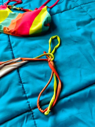 Bikini completo Talla M Rayas Multicolor