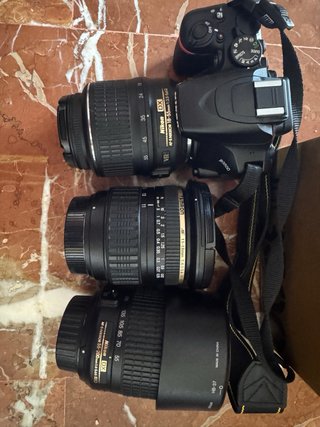Nikon D3500 + 3 Objetivos + Mochila + 2 Baterías