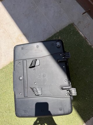 TOP CASE VARIO CON RESPALDO, CERRADURA Y LLAVE BMW