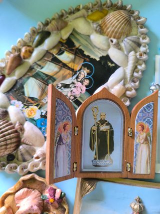 Pack Accesorios Religiosos: Tríptico, Rosario, Pos
