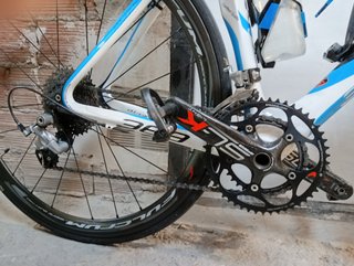 Bicicleta de carretera CKT 368