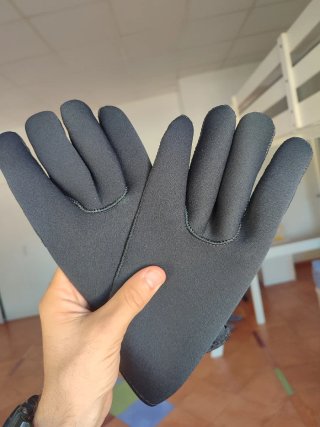 Guantes de neopreno
