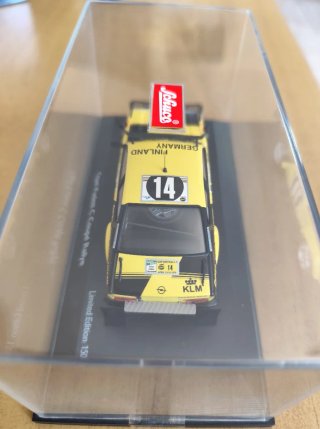 Maqueta Opel Kadett C Rallye Safari 1:43 Schuco