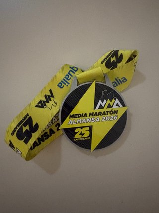 REGALOMedalla Media Maratón Almansa 2026
