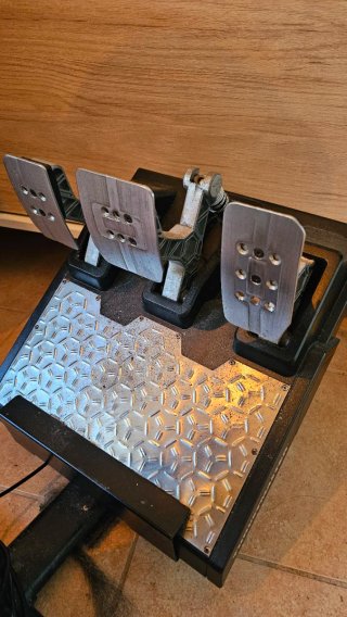Lote Simracing Thrustmaster TS-XW + Extras