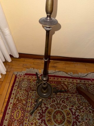 Lámpara de pie forja vintage