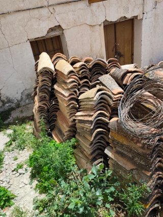 Tejas antiguas de barro