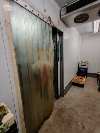 R-7940335 Traspaso Frutería en Sabadell​