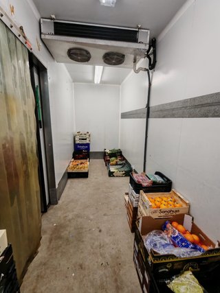 R-7940335 Traspaso Frutería en Sabadell​