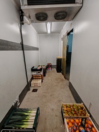 R-7940335 Traspaso Frutería en Sabadell​