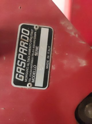 Sembradora monograno maíz y pipa gaspardo