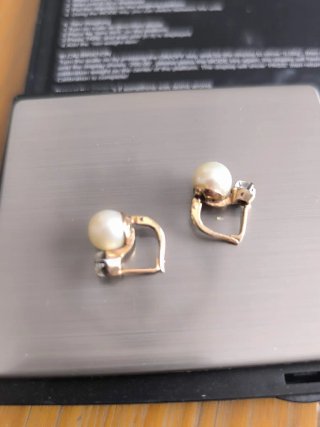 Pendientes oro y perla con circonita.