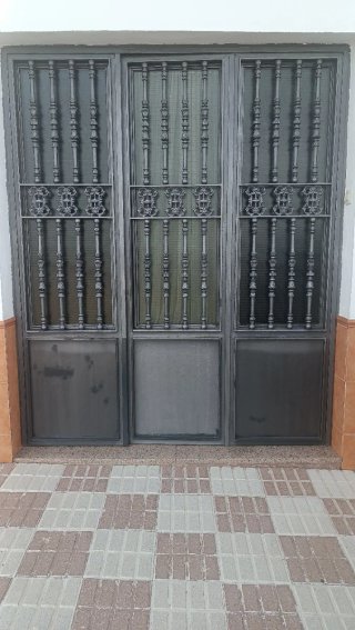 Puerta Hierro Forjado Diseño Clásico