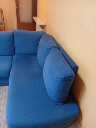 Sofá modular azul de tela