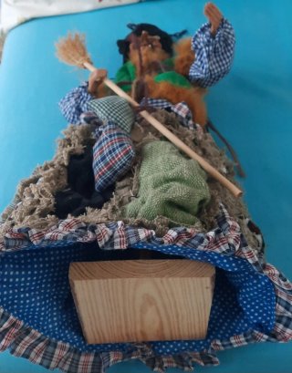 Muñeca Bruja de la suerte Decoración