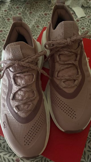 Zapatillas Under Armour Rosa