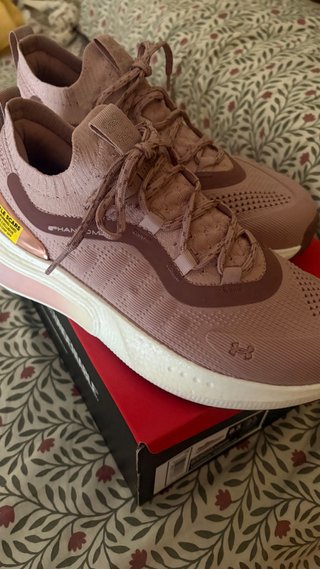 Zapatillas Under Armour Rosa
