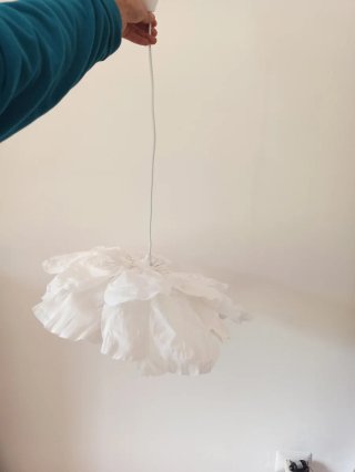 Lampadario fiore carta crespa