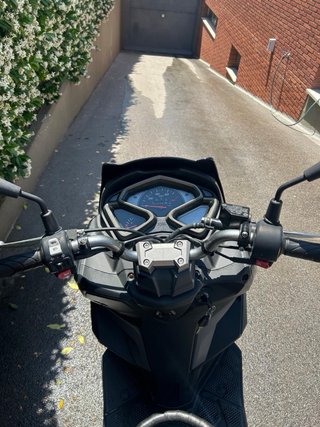 Ciclomotor SYM JET Scooter Negro