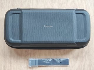 Custodia Spigen Rugged Armor Pro per Steam Deck (LCD/OLED)