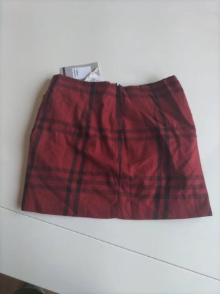 Falda corta cuadros roja y negra Talla XS
