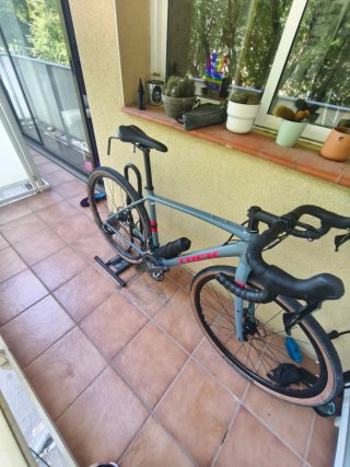 Trek Checkpoint AL 4