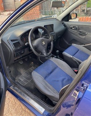 SEAT Ibiza 1.4i 16V 75CV - URGE VENTA