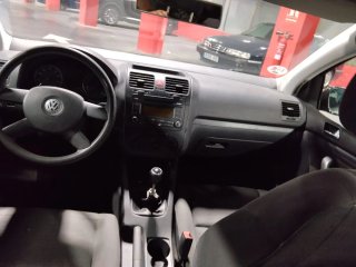 Volkswagen Golf 2004