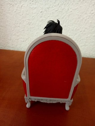 Figura L Lawliet Silla Trono. Death Note