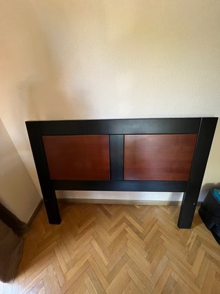 Cabecero de cama de madera